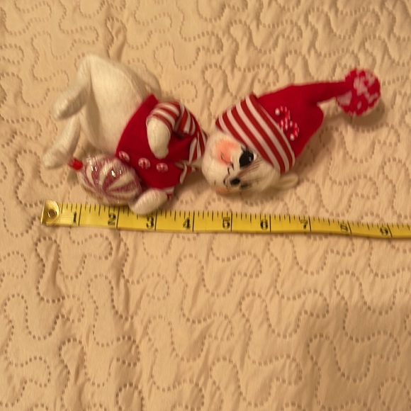 Anna Lee Candy Cane Christmas Mouse - Picture 7 of 7